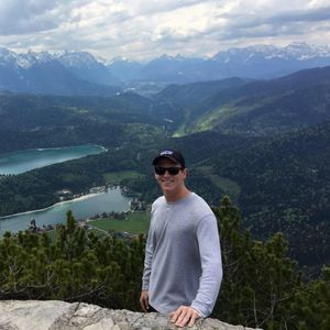 Meet your Posher, Jason